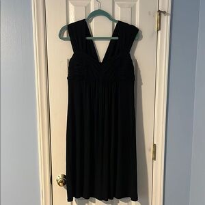 Elegant Black Sleeveless Dress